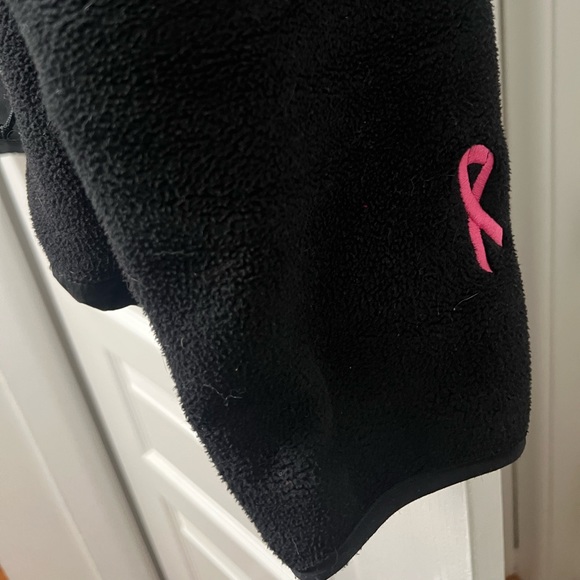 North face breast cancer fleece - Picture 4 of 5